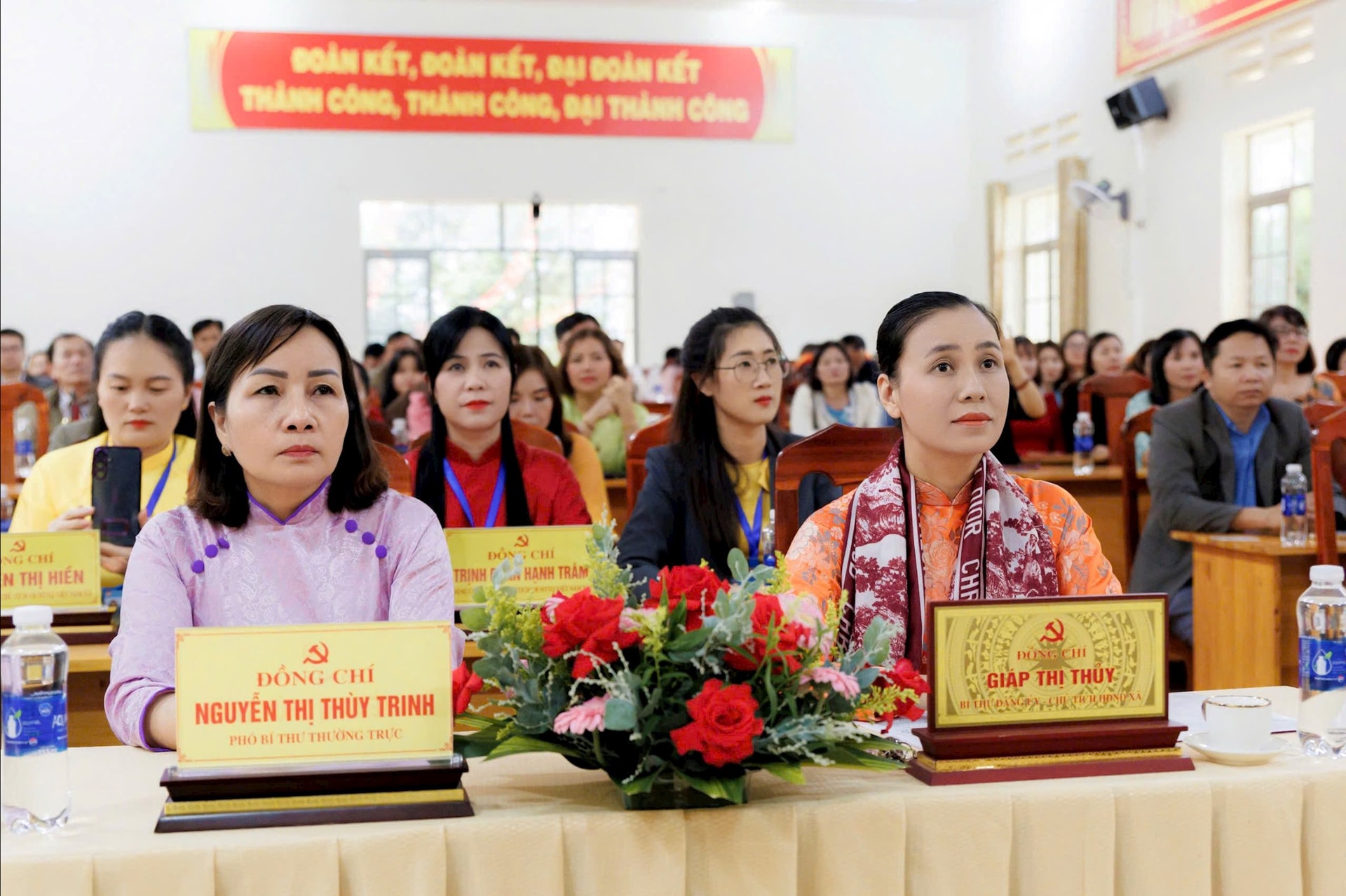 Tân Hà Lâm Hà gặp mặt đội ngũ nhà giáo nhân Kỷ niệm Ngày Nhà giáo Việt Nam