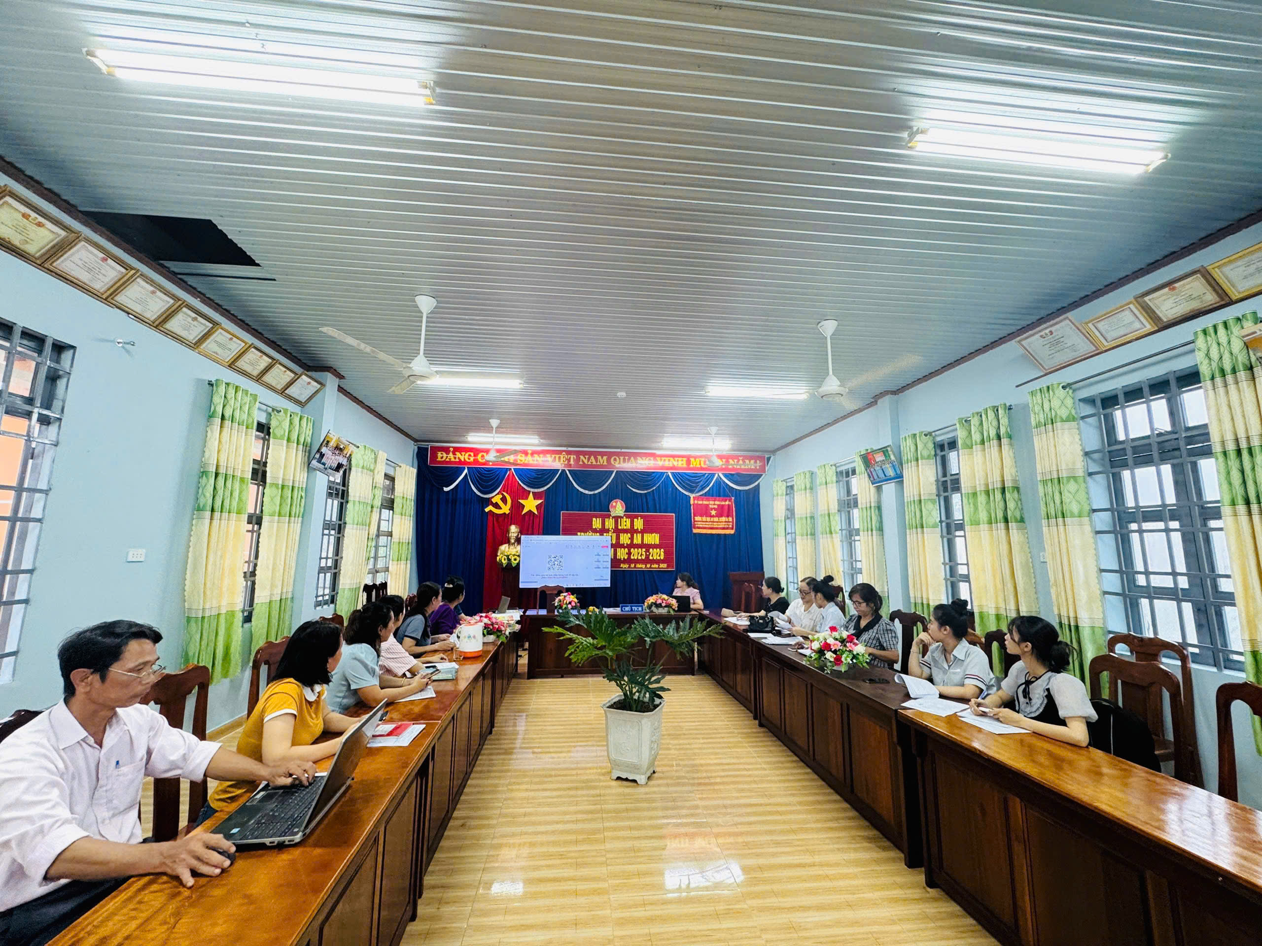 Lan tỏa giá trị nhân văn qua giáo dục quyền con người trong trường tiểu học Lâm Đồng
