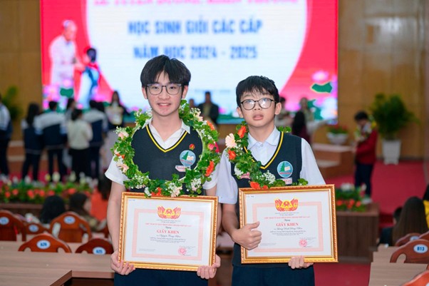 Học sinh THPT Bùi Thị Xuân đạt giải Ba Cuộc thi Sáng tạo Thanh thiếu niên Nhi đồng tỉnh Lâm Đồng 2025