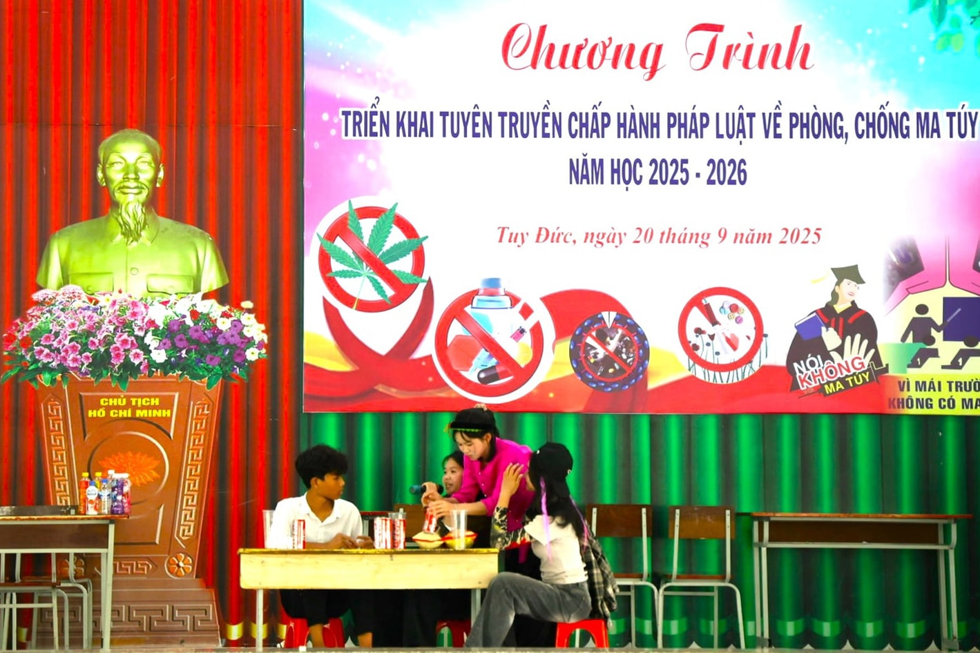 Xây dựng môi trường học đường an toàn, không ma túy