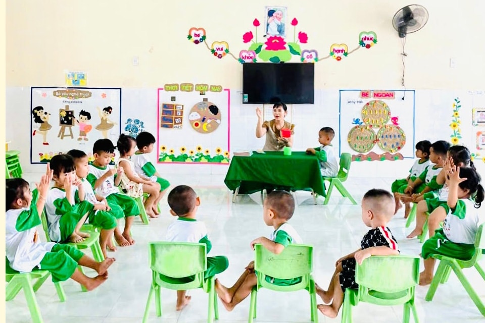 Tăng cường tiếng Việt cho trẻ mầm non người dân tộc thiểu số