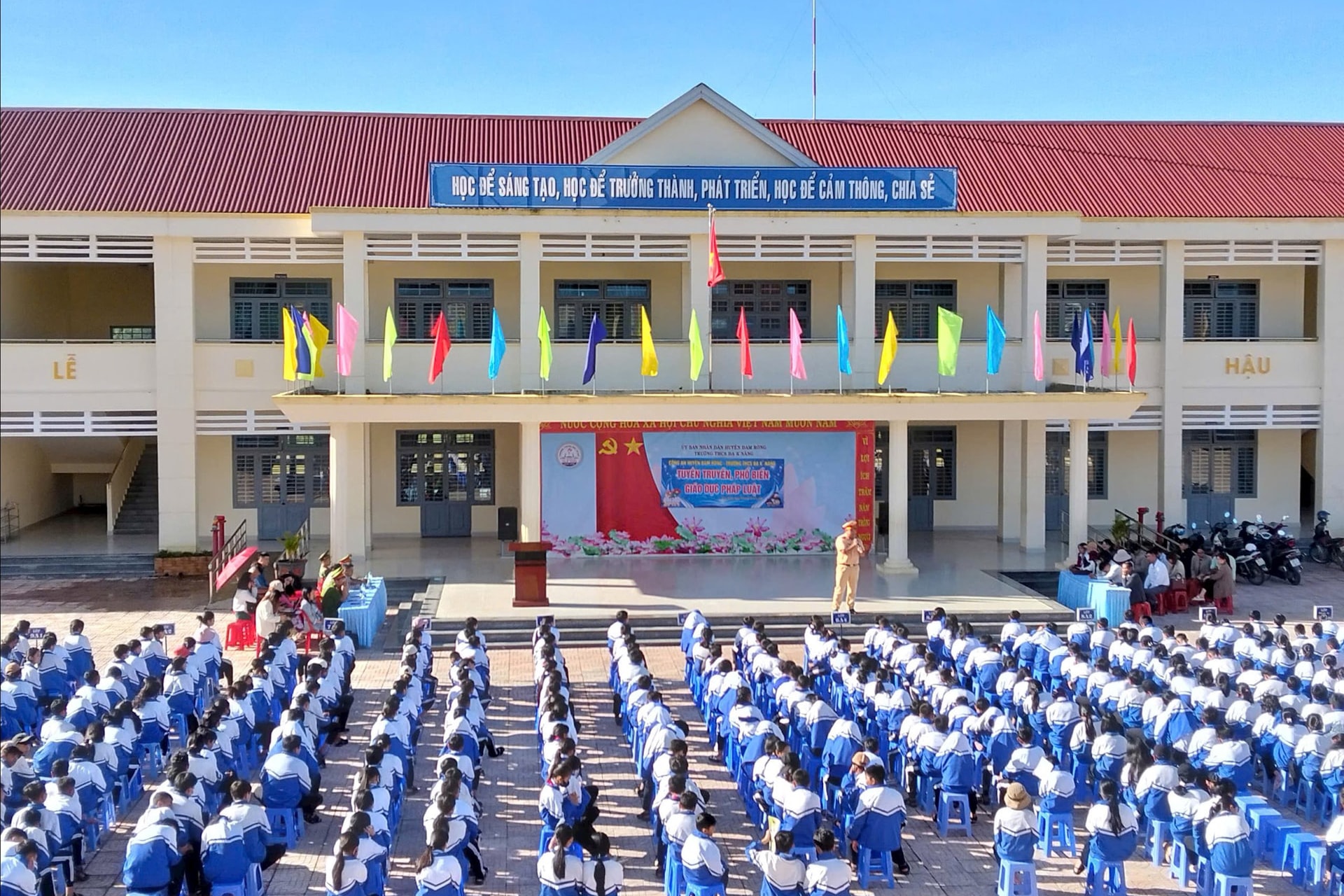 Trường THCS Đạ K’nàng và hành trình giữ chân học trò vùng cao