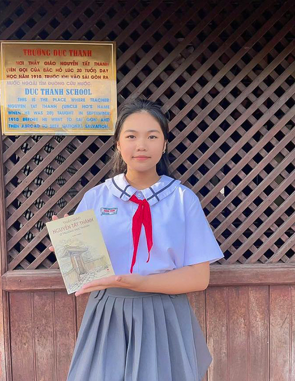 Nguyễn Gia Hân, Trường THCS Quang Trung, Phường 2 Bảo Lộc đạt giải Ba Cuộc thi “Đại sứ Văn hóa đọc năm 2025”.   