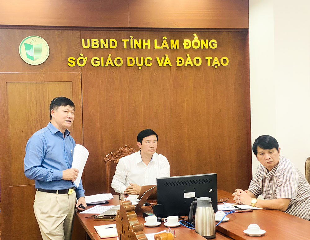 Triển khai hoạt động Tổ cán bộ quản lý cốt cán, giáo viên cốt cán cấp tiểu học, góp phần thực hiện hiệu quả khi thực hiện chính quyền hai cấp