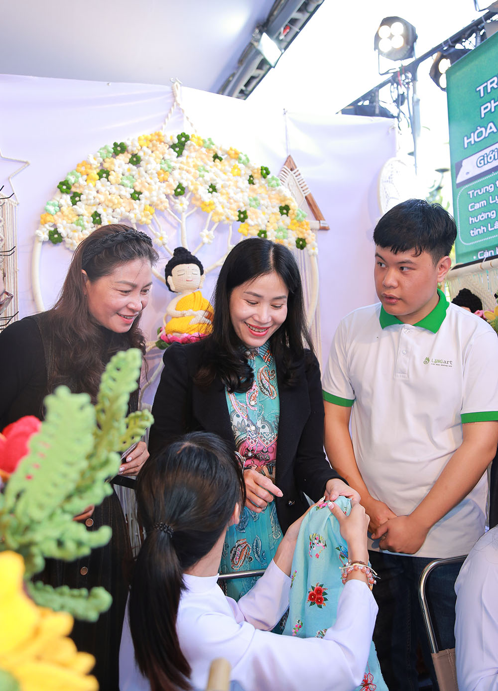 Ngành Giáo dục Lâm Đồng trưng bày sản phẩm tại Hội nghị Xúc tiến đầu tư năm 2025