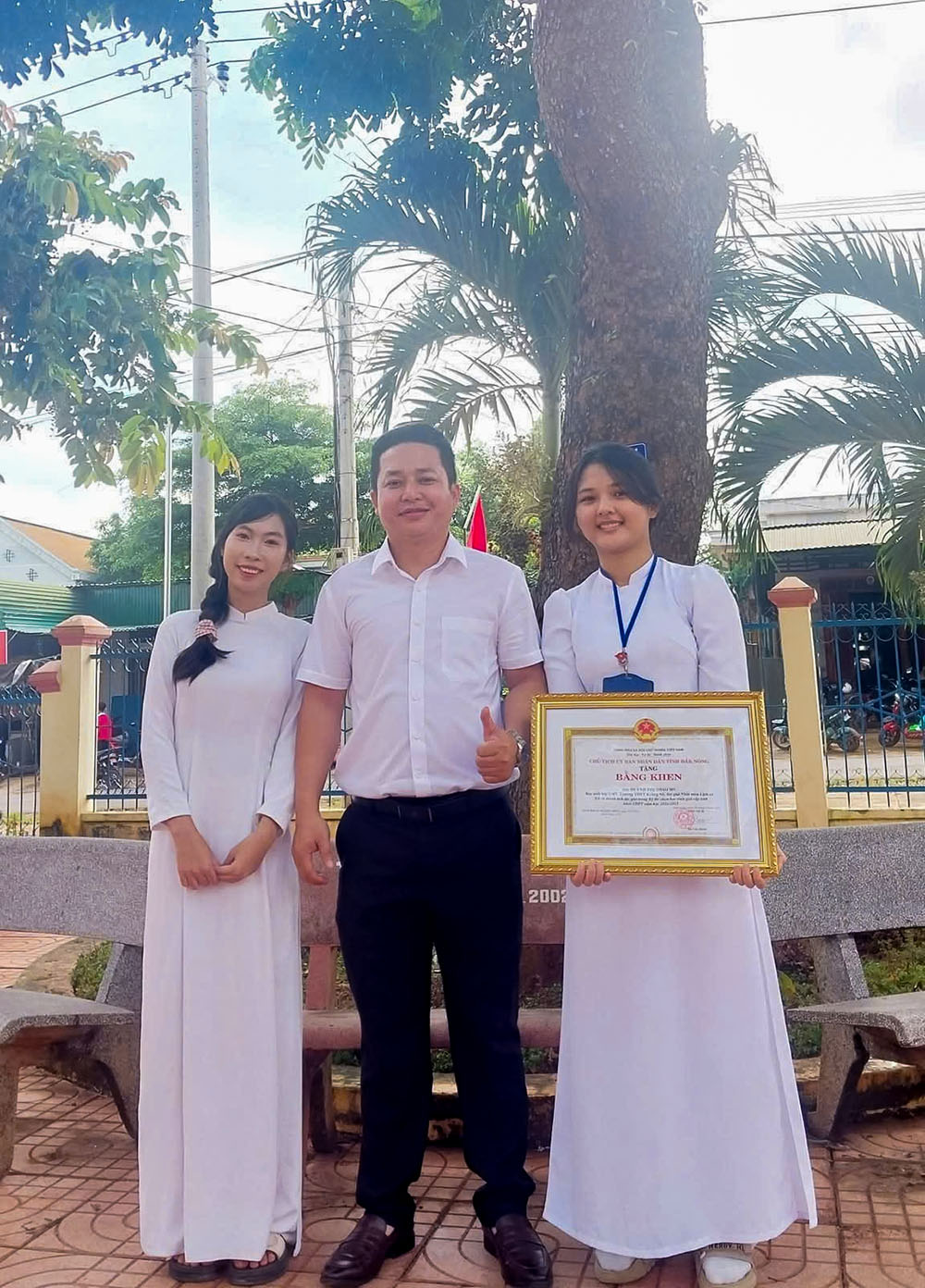 Người gieo chữ giữa đại ngàn