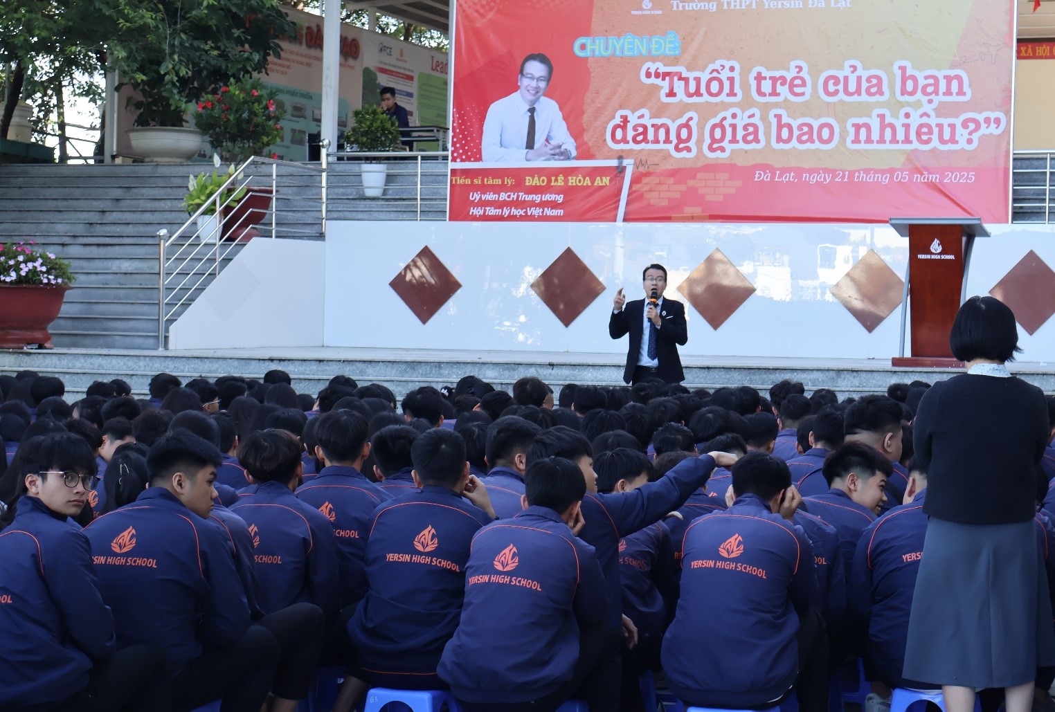 Truyền cảm hứng tuổi trẻ và nâng tầm giáo dục qua chuyên đề cùng TS. Đào Lê Hoà An