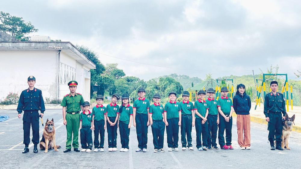 Để con có một mùa hè trọn vẹn