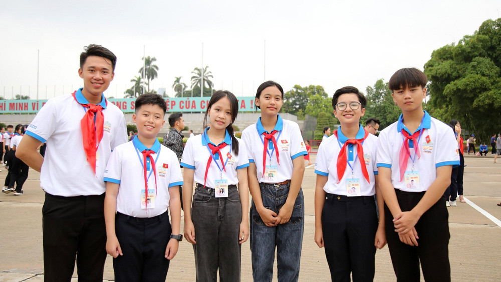 5 đại biểu thiếu nhi Lâm Đồng tham gia phiên họp giả định Quốc hội trẻ em lần thứ I