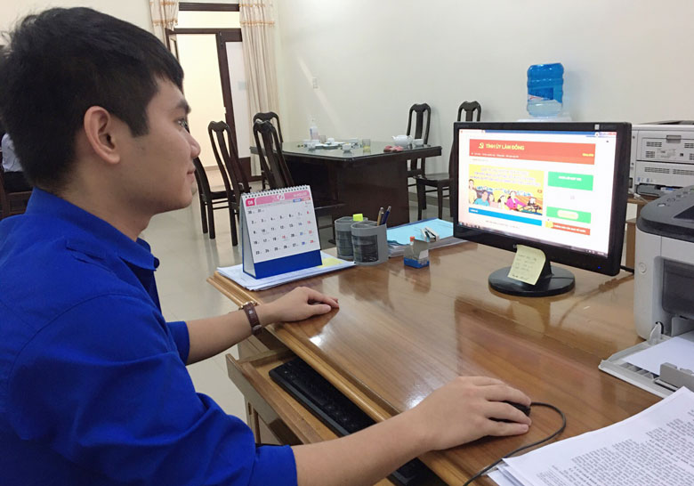 Triển khai Cuộc thi trực trực tuyến Tự hào Việt Nam
