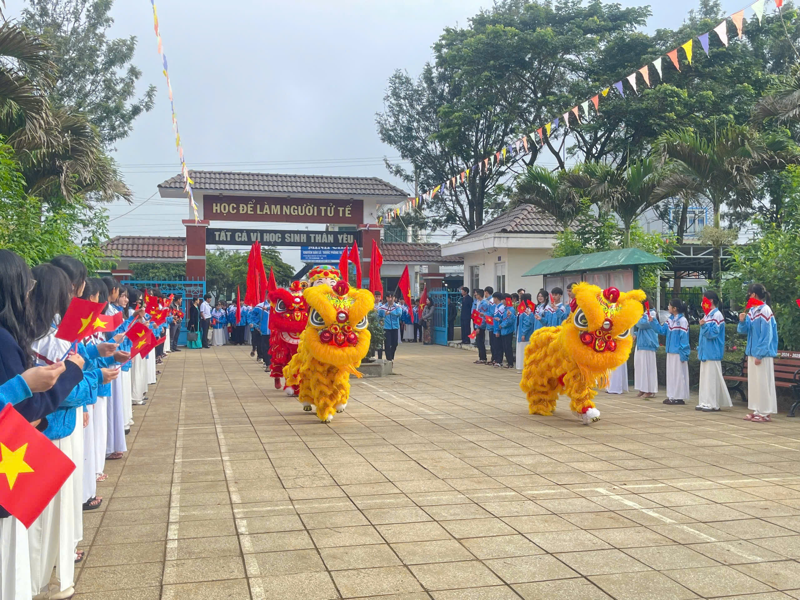 Trường THPT Pró long trọng tổ chức Lễ Khai giảng năm học 2025 – 2026