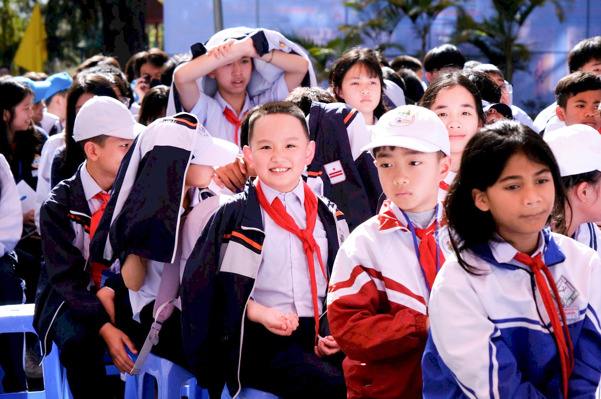 Đảm bảo cơ sở vật chất, giáo viên để tiếp nhận học sinh chuyển trường