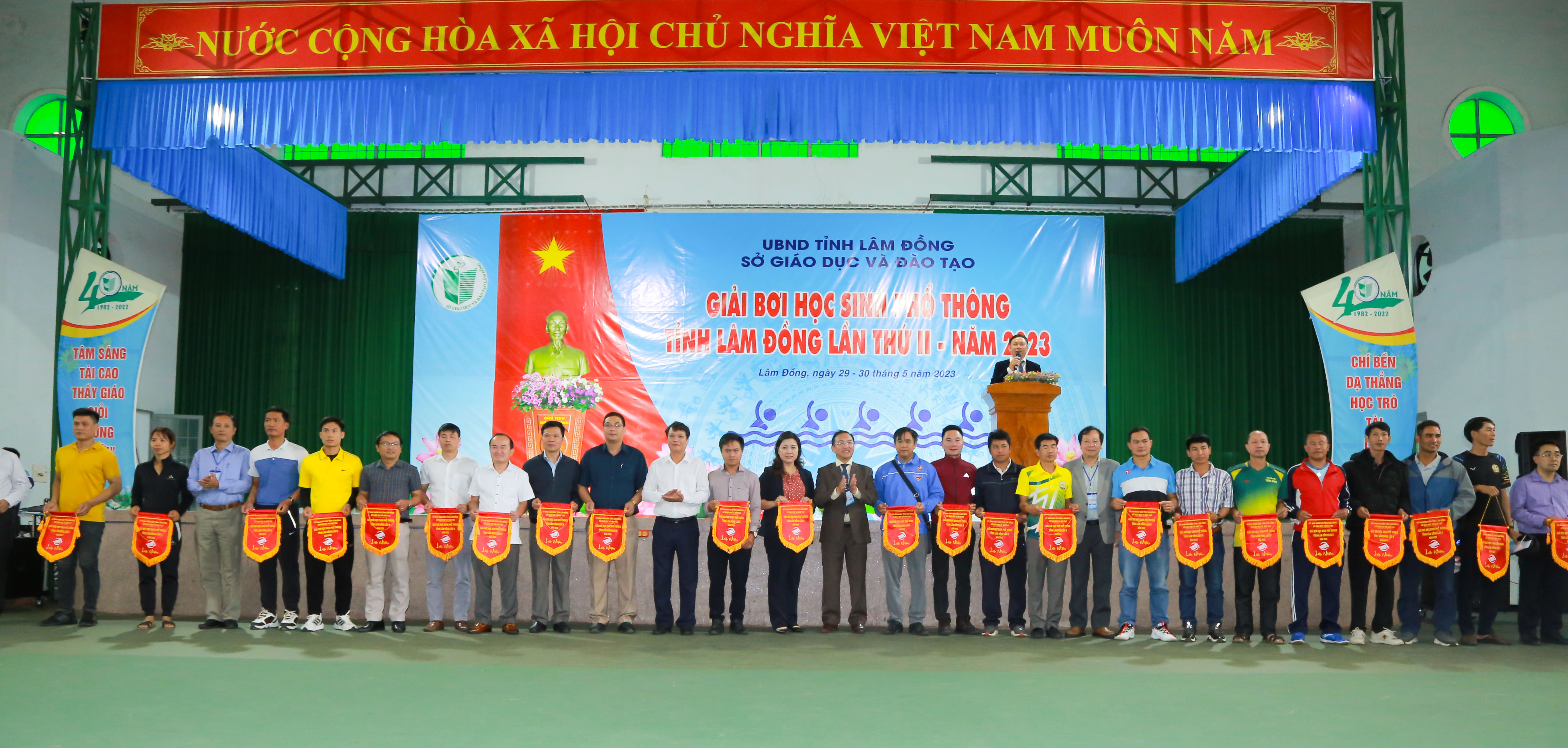 Khai mạc Giải Bơi học sinh tỉnh Lâm Đồng lần thứ II năm 2023