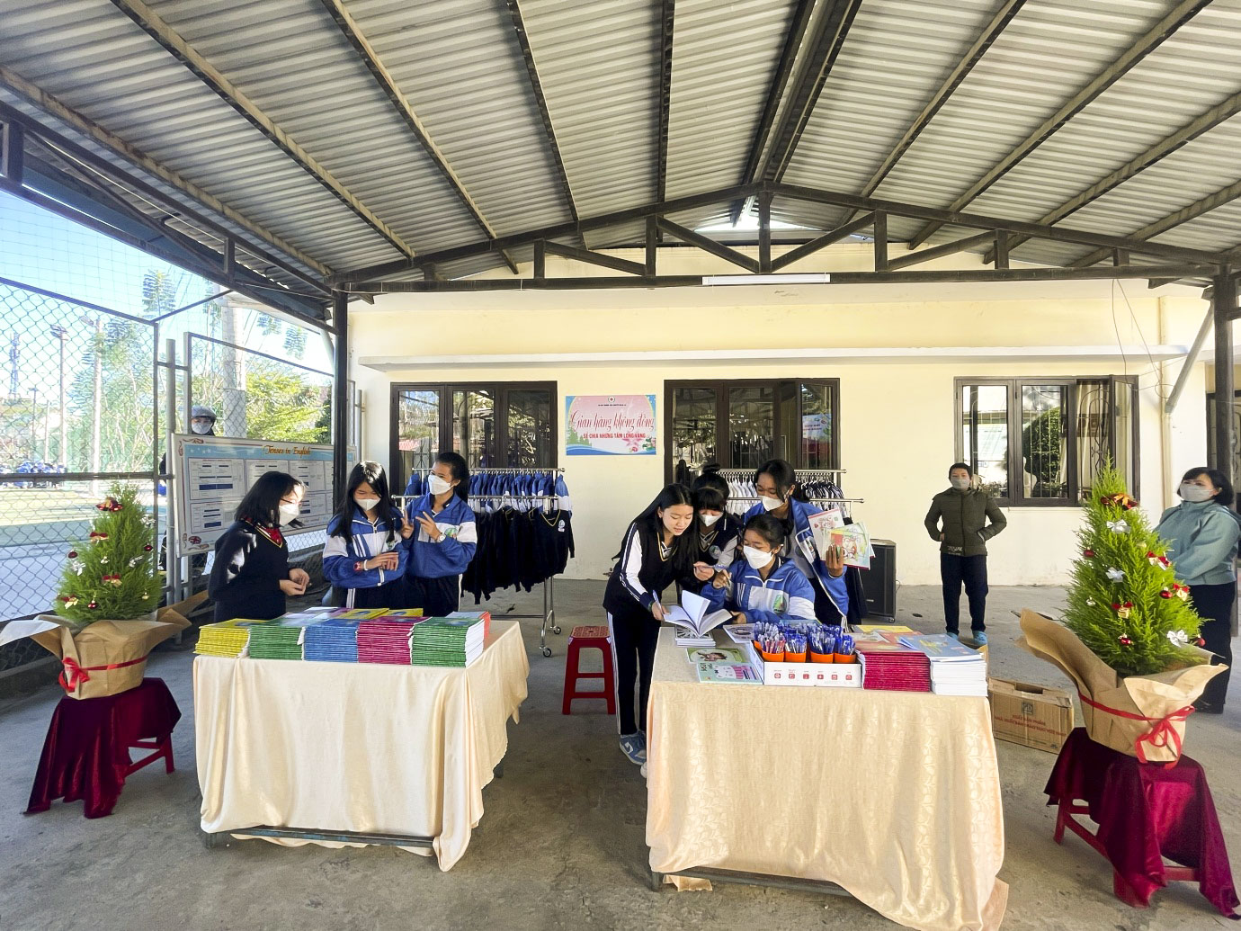 “Dân vận khéo” chia sẻ yêu thương ở Trường THCS Nguyễn Du, Đà Lạt