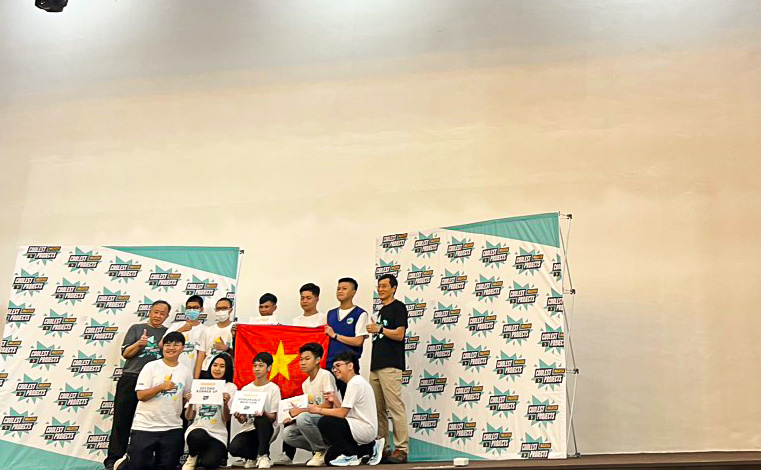 Lâm Đồng đoạt giải Vô địch Bảng và Vô địch toàn Cuộc thi lập trình quốc tế Coolest Project Malaysia 2022