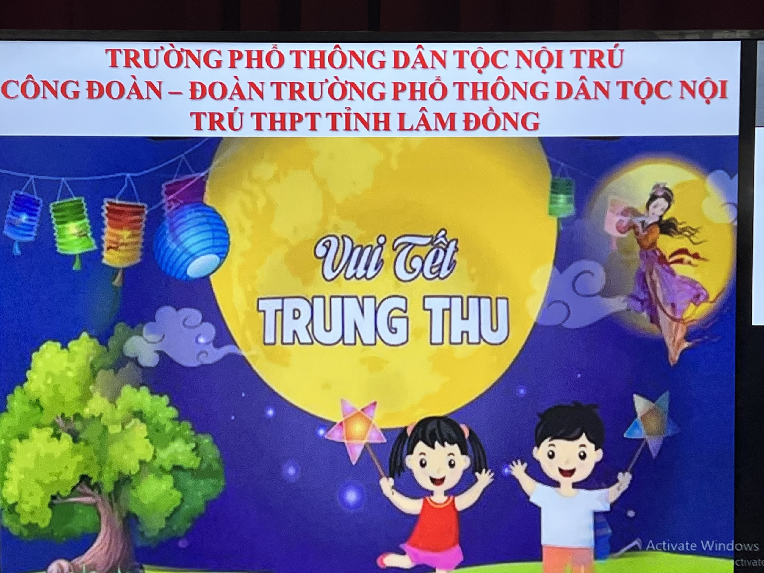 Trung thu tại mái trường Nội trú tỉnh Lâm Đồng