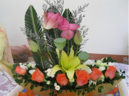Trường Quang Trung tổ chức hội thi cắm hoa - Chào mừng ngày Quốc tế Phụ nữ