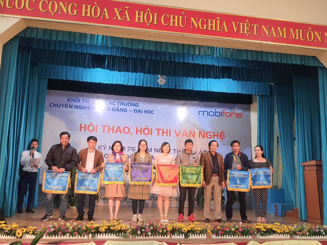 Hội thi văn nghệ, thể thao khối thi đua các trường chuyên nghiệp đại học cao đẳng trên địa bàn tỉnh Lâm Đồng năm 2020