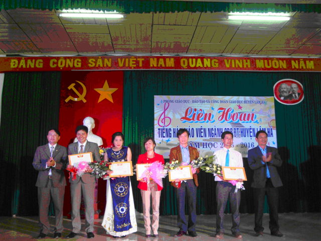 Liên hoan Tiếng hát giáo viên huyện Lâm Hà lần thứ VI năm 2015