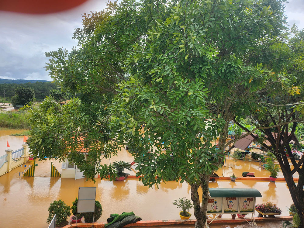 Lâm Đồng: Mưa lũ gây thiệt hại cơ sở vật chất tại một số trường mầm non