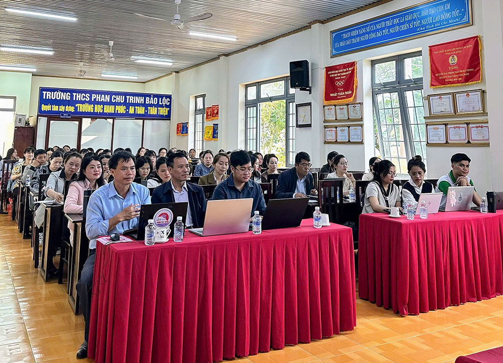 AI hỗ trợ giáo viên rút ngắn thời gian xử lý, nâng cao chất lượng giảng dạy