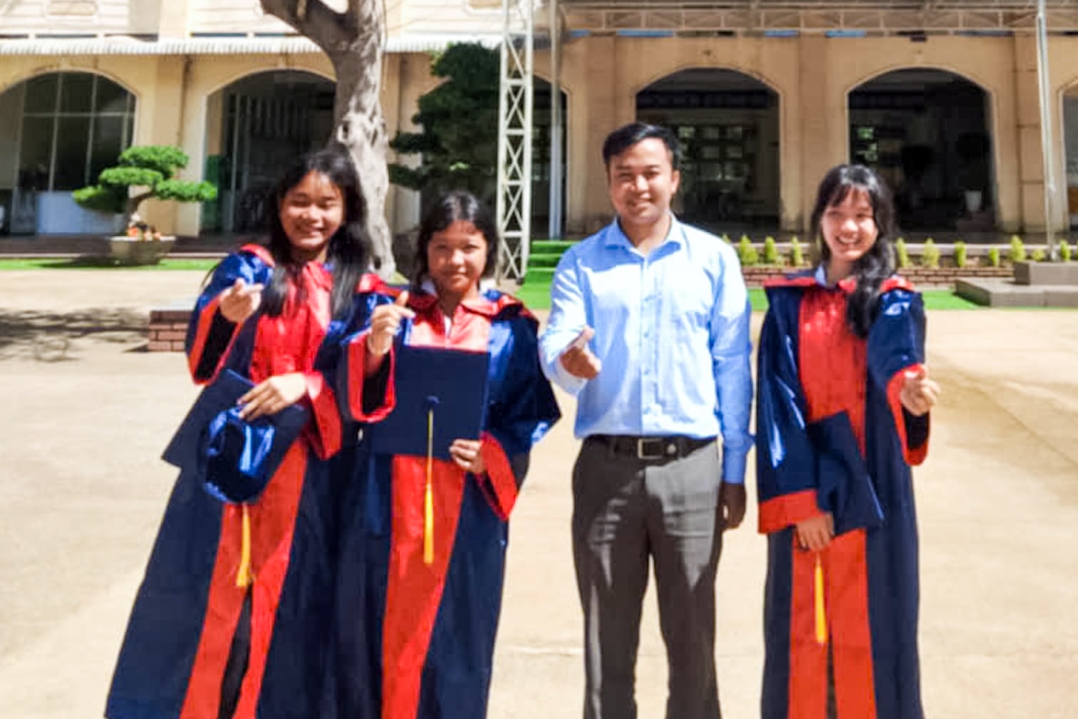 Thầy giáo K’ho và hành trình gieo chữ nơi vùng cao