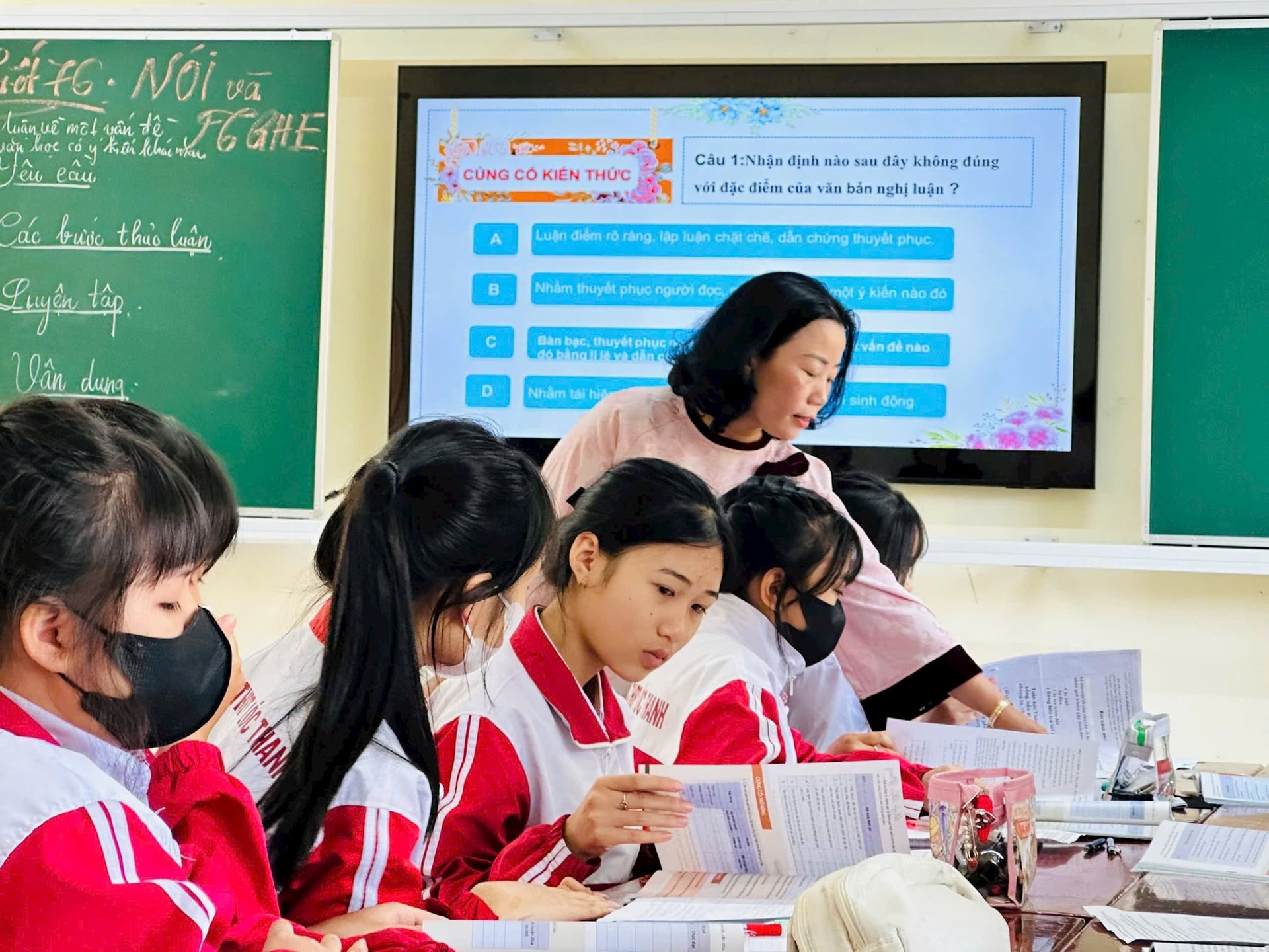Người ươm mầm hạt giống yêu thương