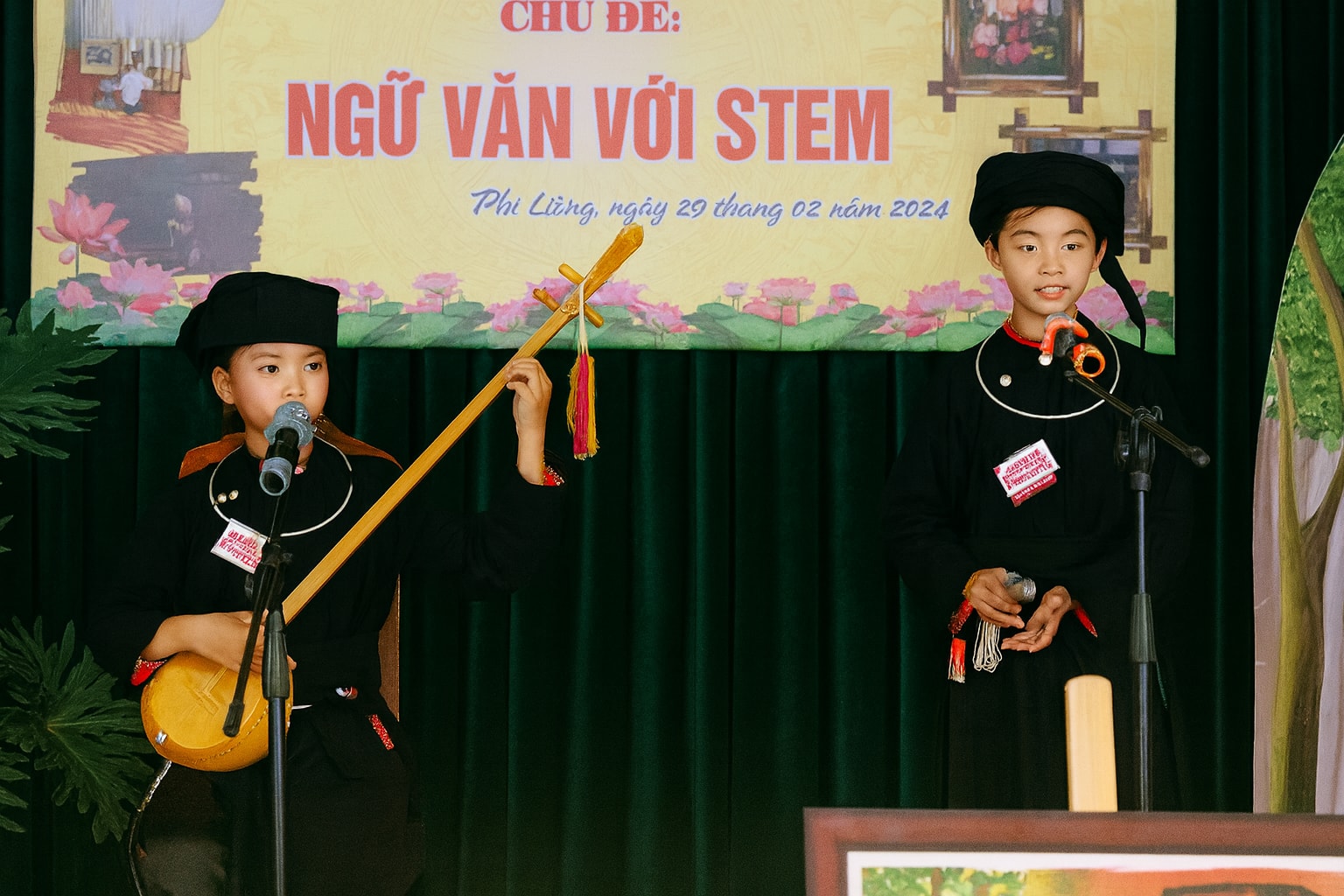 Gìn giữ bản sắc văn hóa truyền thống cho học sinh Lâm Đồng