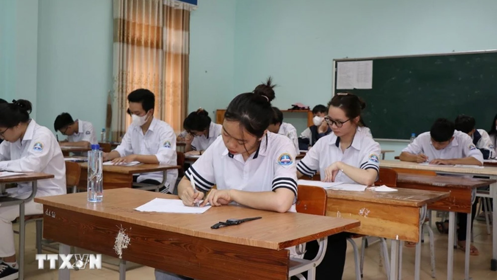 Công điện của Thủ tướng về tổ chức Kỳ thi tốt nghiệp THPT, biên chế giáo viên