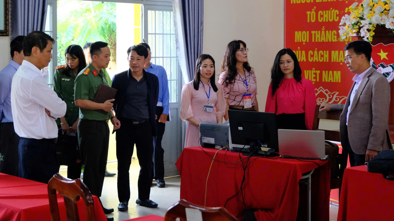 Phó Chủ tịch UBND tỉnh Đinh Văn Tuấn kiểm tra công tác chuẩn bị Kỳ thi Tốt nghiệp THPT tại TP Bảo Lộc và huyện Bảo Lâm