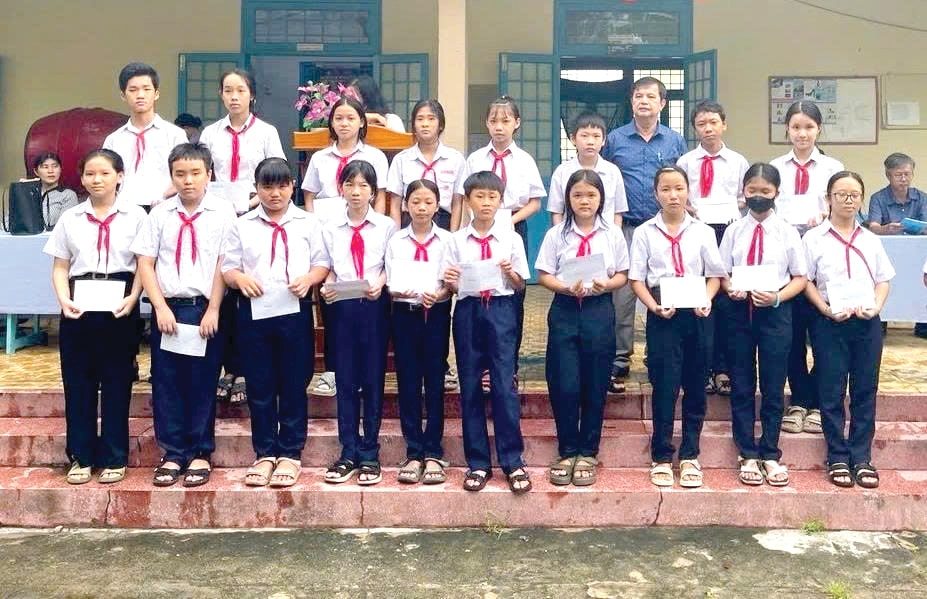 Xây trường mới, đáp ứng nhu cầu phát triển giáo dục