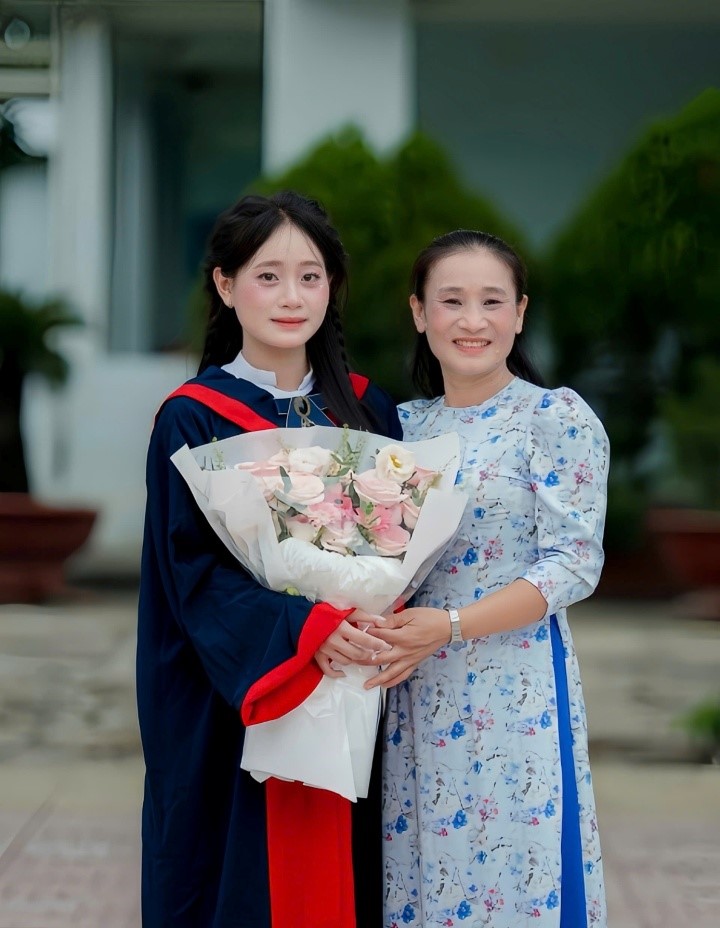   Bích Thảo – Điểm 10 Địa lý và hành trình chinh phục ước mơ luật sư